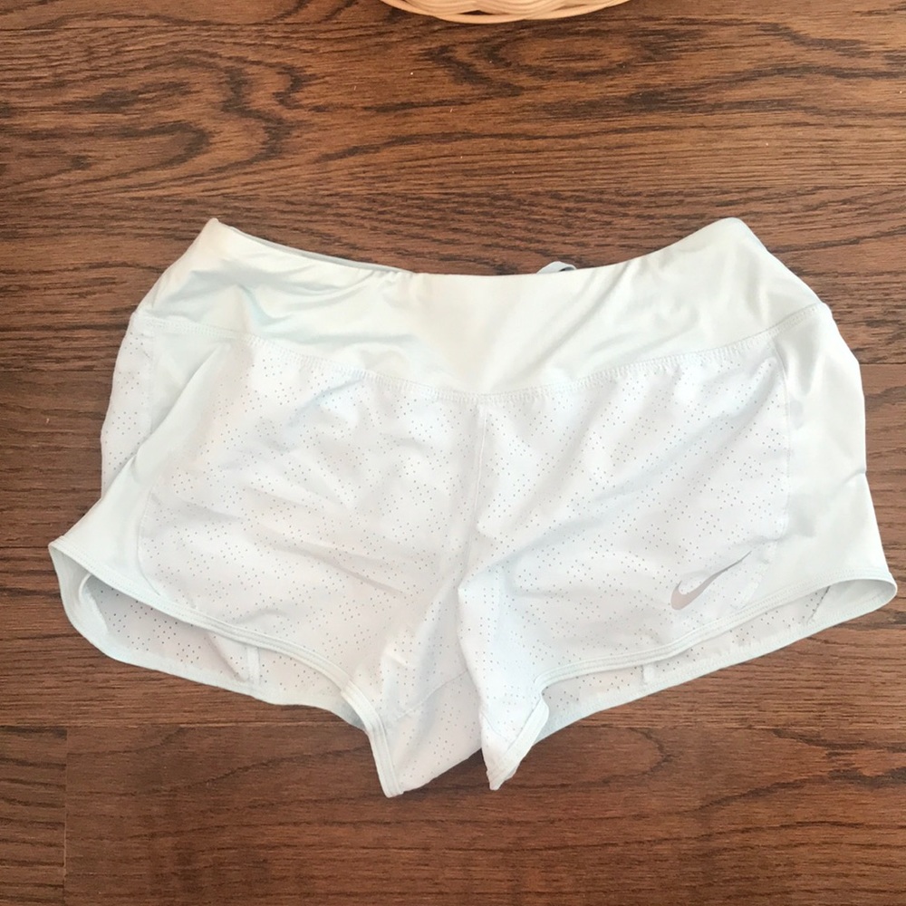 Never worn.